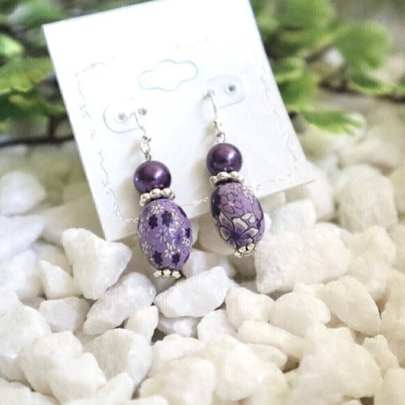 Purple color Polymer Clay dangling‎ earrings - Picture 1 of 6